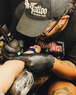 Whytattoos се появи?